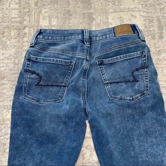 🚨 3 for $25 - AEO Super Stretch High Rise Distressed Jegging - Picture 5 of 10